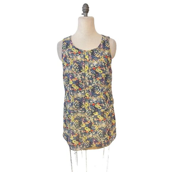 Cabi 5041 Positano Floral Layered Tank Small - Picture 2 of 5